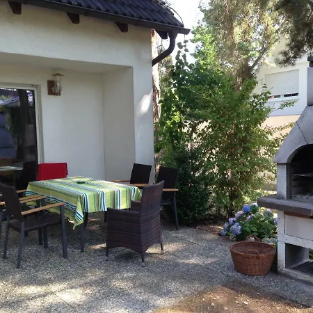 Hébergement de vacances Aparthome Astrid *